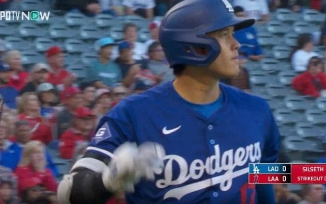 大谷翔平、本拠地開幕は大丈夫か…？ 水原騒動後の打率.091　三振後に見せた“表情”にファン騒然 「野球に集中できてないのかも」「精神面を考えたら当然だろ」