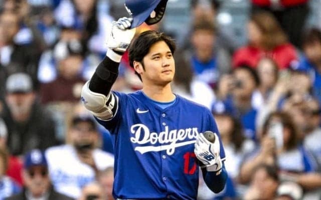 大谷翔平の表情が何とも切ない　水原氏との「在りし日」を思い出させた セレモニーとは