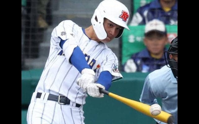 超遅球を「センターへ」　健大高崎が技巧派左腕を攻略　センバツ