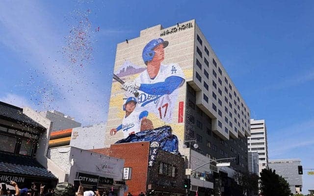 【MLB】ロスに大谷翔平と富士山のコラボ壁画が登場、作品名は「L.A.ライジング」　リトルトーキョーの活性化に一役買う