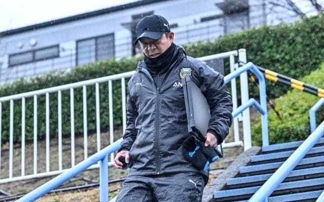 【川崎・鬼木監督が改めて求めるフロンターレらしさとは(1)】「トレンドとは少し、逆行とは言いませんけども」と話す覚悟--「選手個人のプレー・顔が見える」ように
