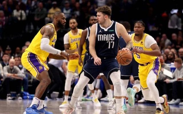 「もはや理解不能」レブロンがドンチッチやヨキッチに対する守備の難しさを語る