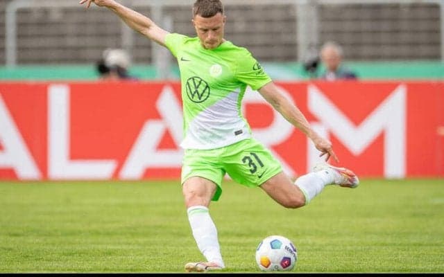 ヴォルフスブルク8季目のゲルハルトが契約延長 「ここでの旅はまだ終わっていない」