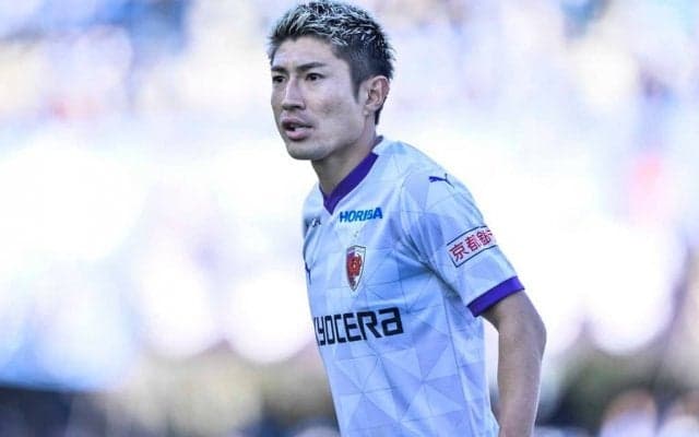 「線が見える、最早芸術」京都FW豊川が決めた「ロングボールを2度も胸トラップ→ワンバウンド→無回転シュート」の超テクゴールが絶賛！「現時点での年間候補でしょ！」の声