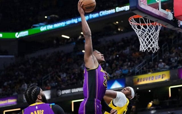 第4Qの追撃届かずレイカーズがペイサーズに敗戦…八村塁は3ポイント2本含む14得点