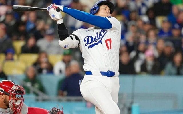 大谷翔平、開幕からの連続試合安打3でストップ　好機で併殺もド軍2連勝…真美子夫人も観戦