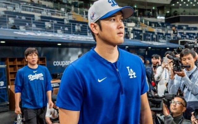 大谷翔平は「6.8億円が消えても気づかなかったのか」 関係者の対応に米識者が抱く疑義「なぜ通訳が権限を持っていたのか？」