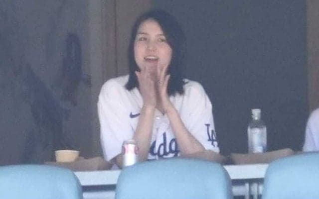 真美子夫人＆デコピン観戦のスイート室とは？　1試合120万円以上も…「何でもできる」