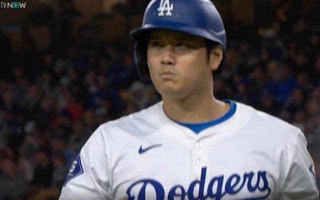大谷翔平に何が起こっているのか…？ 前日絶好調→まさかの4タコ！ 凡退後の見せた“表情”にファン騒然「内容悪すぎない？」「6月になったら打つでしょ」