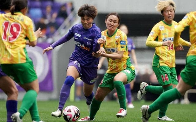 千葉Lが執念で追いつきドロー決着…ホームのS広島Rは古賀花野のループ弾守りきれず【WEリーグ】
