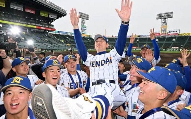 健大高崎・青柳監督「甲子園で優勝するなんて夢のよう」　センバツ