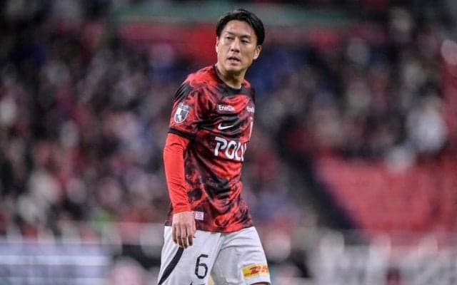 【今季2勝目の浦和レッズ。J1・5試合を終えての現在地(2)】浮上のカギは“中盤の連動性”。ベテラン・岩尾憲がチームにもたらすものとは……「形を作ることが目的ではなくて」