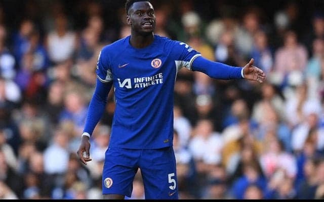 主力売却迫られるチェルシー…バディアシル売却は計画せず？