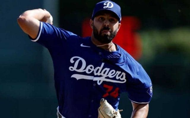 防御率0.00＆勝利投手も…わずか1日で戦力外　“不運すぎる右腕”は「ド軍史に残る」