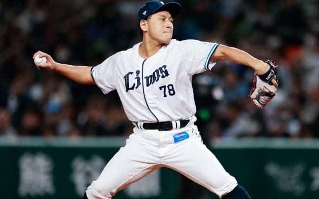 “生粋”の西武ファン、オードリー春日が始球式　外角直球に満面の笑み、本拠地は拍手喝采