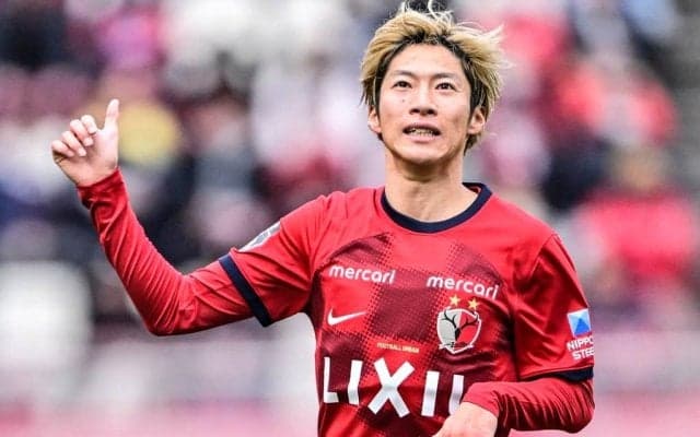 【J1鹿島のボランチが熱い。土居聖真と佐野海舟の言葉から読み解く競争の構図(1)】磐田戦の１−０勝利を支えたボランチ・土居聖真のビジョン……J1屈指の内部競争