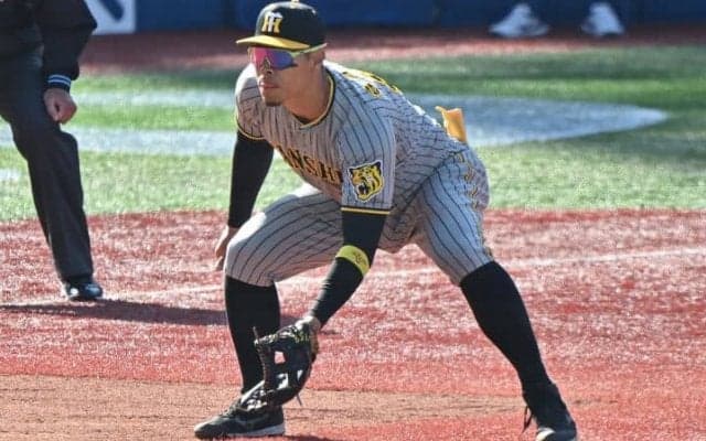 【阪神】佐藤輝明の気になる”記録に残らないミス”　不振の大砲に替わる”抜擢”はあるか