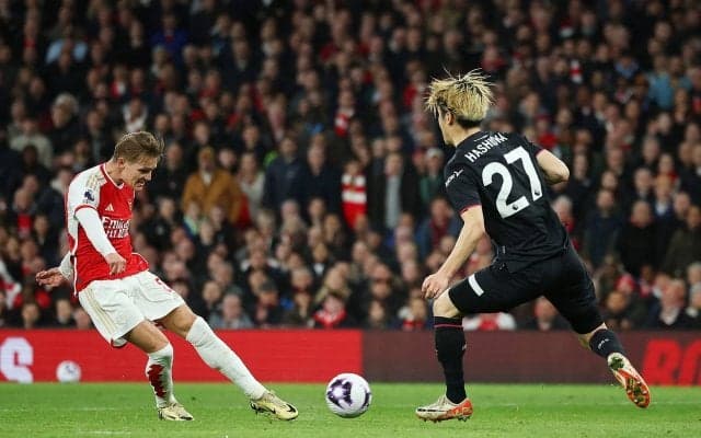 「もっと何かできなかったか？」橋岡大樹が“ワールドクラスの一撃”を浴びた瞬間…現地メディアから厳しい指摘「ウーデゴールがうますぎた」「無理や」と擁護のファンも