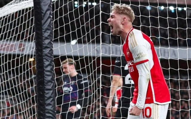 「最後は本当に疲れた」今季最長の85分プレー、MOTMのスミス・ロウが振り返る「2ゴールに貢献できて本当に嬉しい」