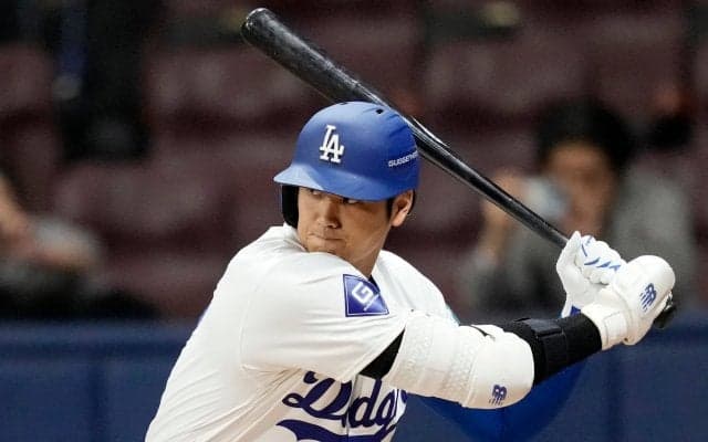 大谷翔平、移籍後初今季1号特大ソロホームラン 開幕41打席目＆224日ぶり待望アーチに球場総立ち
