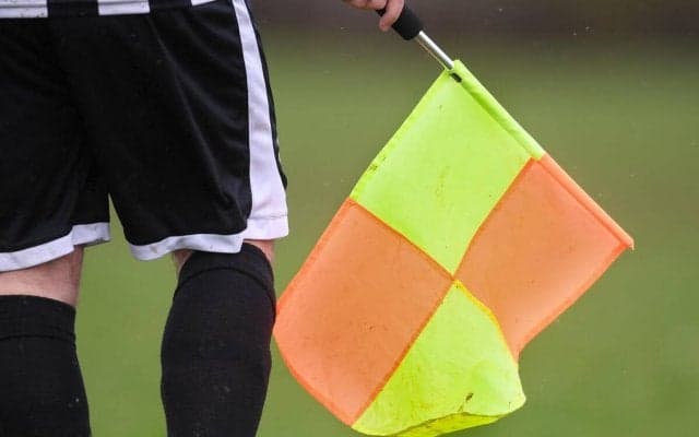 オーストラリアに史上初の双子姉妹レフェリー誕生！揃ってトップリーグデビューの歴史的快挙