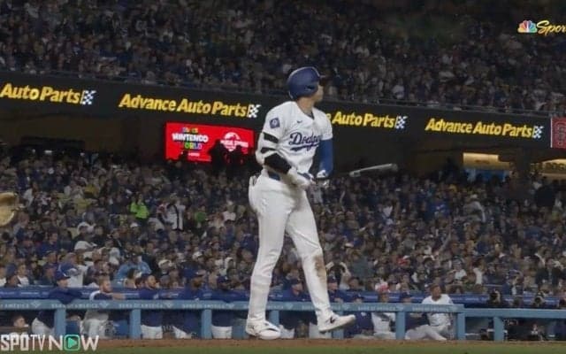 一体、何が起きた…！？ 大谷翔平がホームランを打った瞬間の観客たちの姿が“ヤバすぎる”と話題に　盛り上がりすぎて大変なことになる