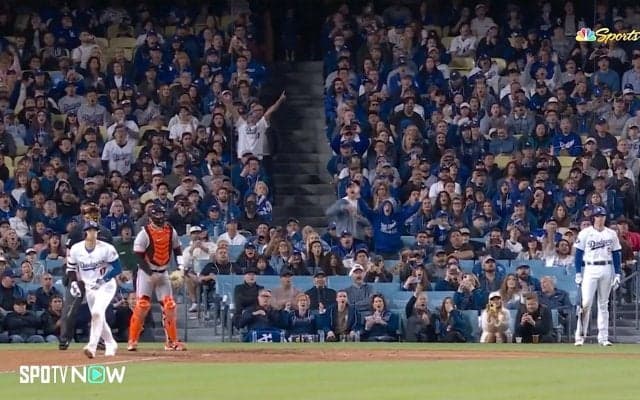 ショーヘイ、よく打ったな！大谷翔平の今季初HRでフリーマンが\"こっそりガッツポーズ\" MVP男が静かに歓喜した“粋な”瞬間