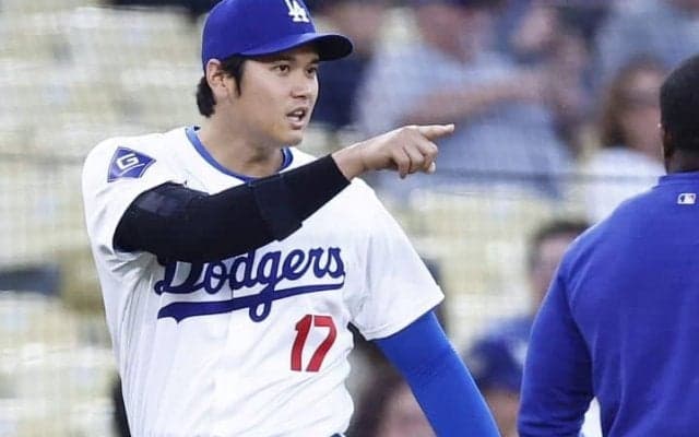 「ボールはファンの権利」大谷翔平の“記念球”を巡る騒動に混乱 地元記者はド軍の対応に苦言「完全に回避できた話だ」