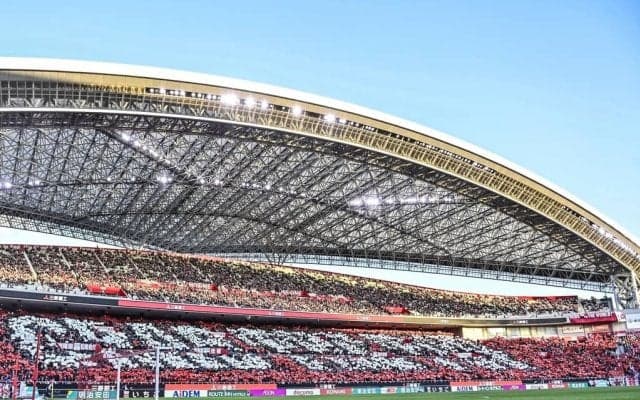 「すごい綺麗に咲いてる」埼玉スタジアムが公開した、浦和レッズの試合前の「スタジアムの桜、満開写真」にファン興奮！「明後日早めに行って写真撮ろ」などの反応