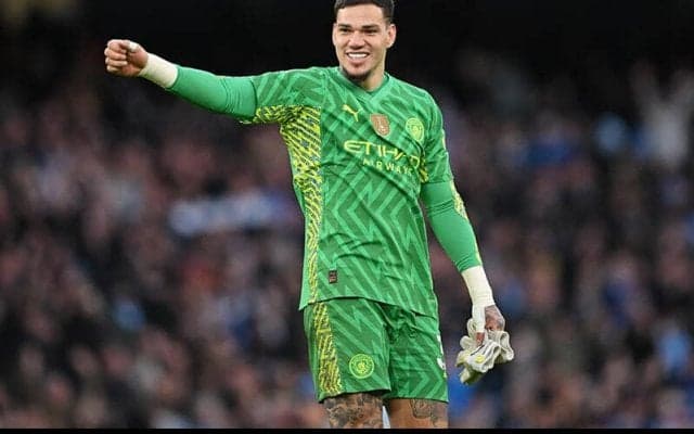 シティ、守護神エデルソンがC・パレス戦で復帰か