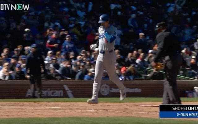 一体、何が起きた…？ 大谷翔平、妻・真美子さんへ贈ったメッセージ？ 左手薬指にキスしてホームインする瞬間が話題に 「カッコ良すぎるだろ」「感謝の気持ちかな」