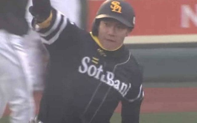 全員が見惚れた“唯一無二”の逆転アーチ　鷹・柳田の高弾道弾が「美しすぎる」