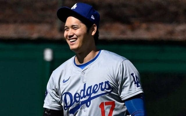 “連発”する大谷翔平が「完璧な瞬間」　公式カメラマンが捉えた素顔に脚光「楽しそう」