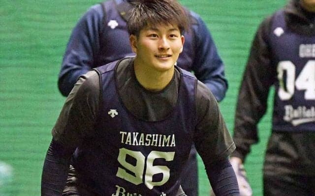 またも逸材登場「どこ切り取ってもイケメン」　新人の“王子ぶり”にオリ姫メロメロ