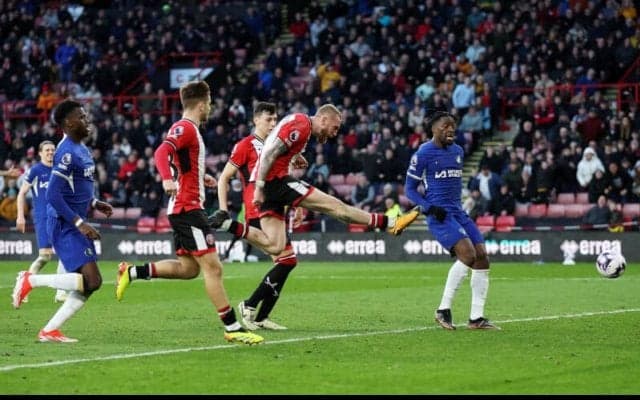 チェルシーが最下位ブレイズに土壇場被弾で痛恨ドロー…【プレミアリーグ】