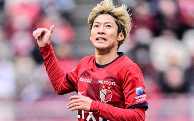 【得点力不足という最初の難局。ポポヴィッチ鹿島はなぜ点を取れないのか (2)】土居聖真が感じる常勝時代との違いとは……柴崎岳、遠藤康、小笠原満男を例に出して話したこと