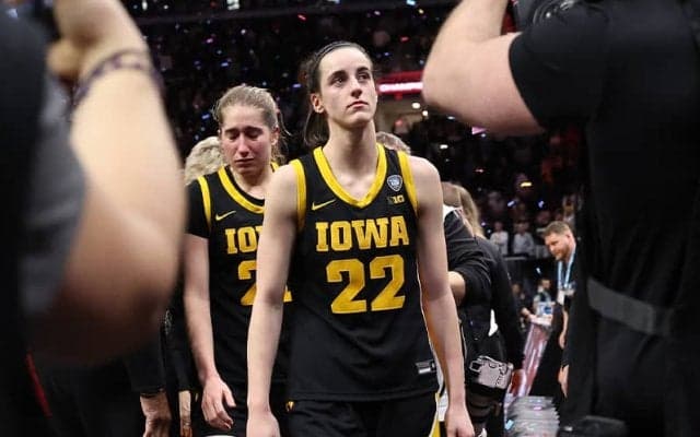 “女性版ステフィン・カリー”がアイオワ大でのキャリアに終止符…WNBAの舞台へ