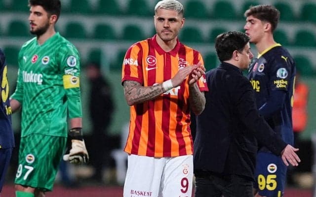 怒りのフェネルバフチェが強硬策！ 開始50秒で失点→直後に選手を引き上げさせ没収試合…ガラタサライがスーパーカップ制覇の珍事