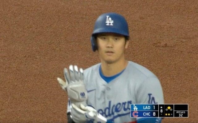 大谷翔平に何が起こっているのか…？ 気づいたら止められない　ヒット後に一瞬だけ見せた“表情”にファン騒然 「成績上がりすぎ」「アンチ完全沈黙」