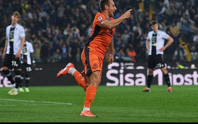 「この調子でスクデットを」劇的逆転弾記録のフラッテージが喜び爆発「僕たちは常にハードワークしている」