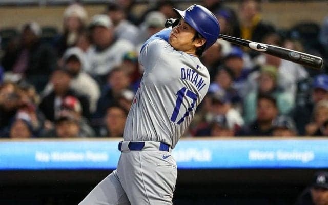 小声で漏らした「ウソだろ…」　大谷翔平に元MVPも唖然…敵地マイクが拾った“本音”