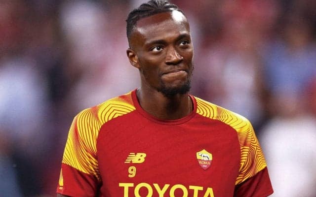 307日ぶり復帰のエイブラハムに各方面から祝福、ローマ戦控えるミランの選手も