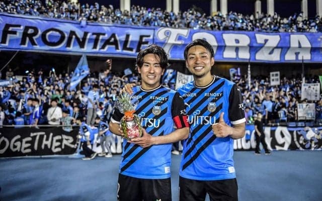 【川崎FW小林悠が盟友のC大阪・登里享平との初対戦に思うこと(1)】「2人で電話で泣きながら話すような」と明かした日から迎える対峙……「彼を自由にさせない」