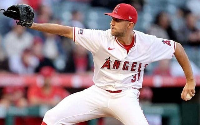 移籍先なし…エ軍が手放せなかった左腕が無双　衝撃の球団1位に「去年とはまるで違う」