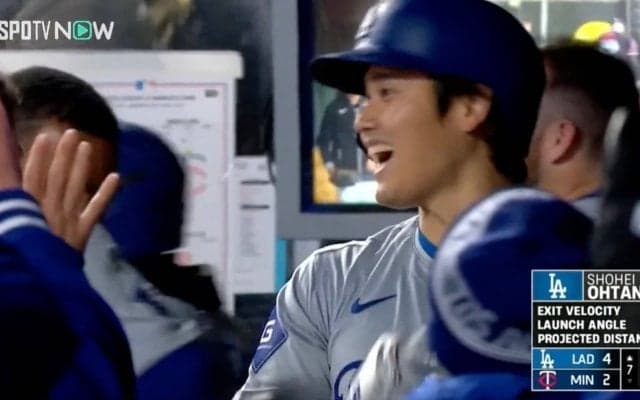 大谷翔平、ホームラン後に見せた“笑顔”がヤバすぎると話題に　ベンチでのチームメイトからの愛されぶりにファン歓喜 「泣けるな」「この破壊力よ」