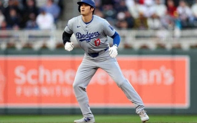 「まさに“SHO”だった」大谷翔平、開幕14試合で12本長打は”球団史上初”の快挙　「長打製造機」と現地メディアも絶賛