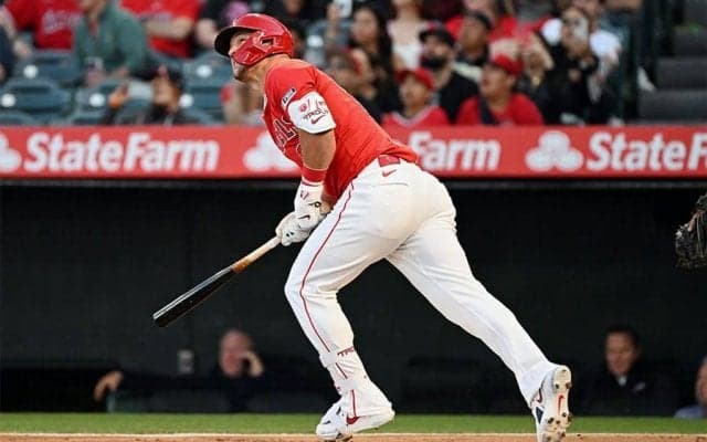 トラウト、今季初の“ソロ以外”にSNS騒然　昨季から11本ぶり…3戦連発に「やばすぎ」