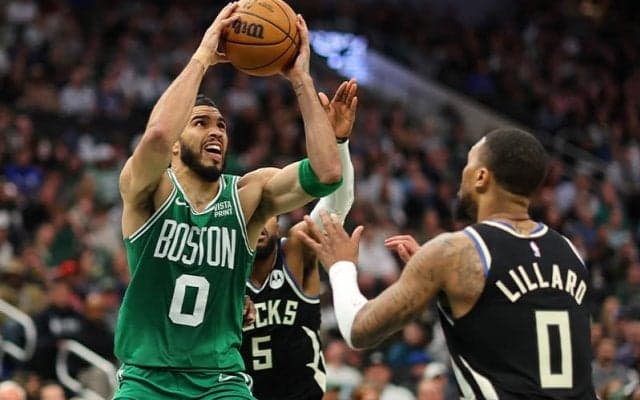 NBA史上初の珍事発生…セルティックスがバックス戦でフリースロー試投0本