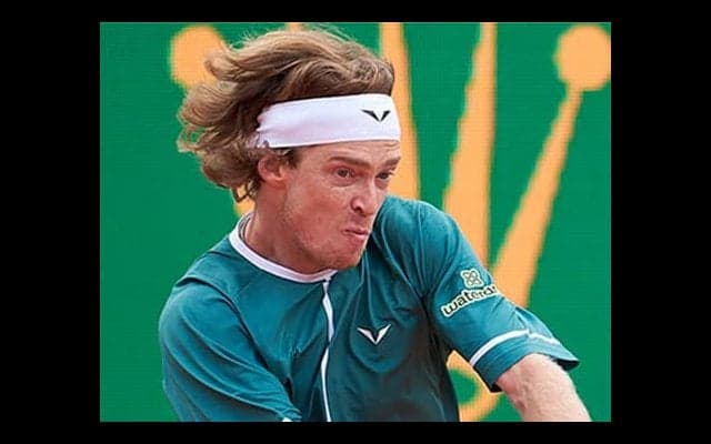 波乱 昨年王者が初戦敗退