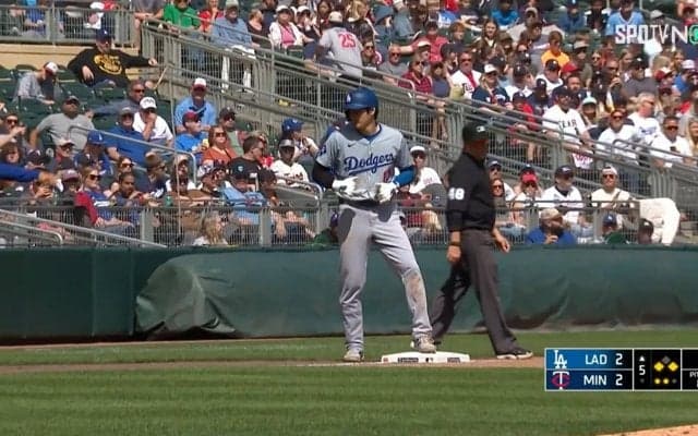 えっ、何？大谷翔平の動きが急にカクカク 突如見せた“ロボット”風リアクション